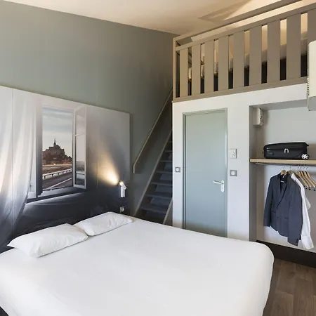 B&B Hotel Avranches Baie Du Mont St-Michel Отель