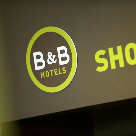 Отель B&B Hotel Avranches Baie Du Mont St-Michel 2*