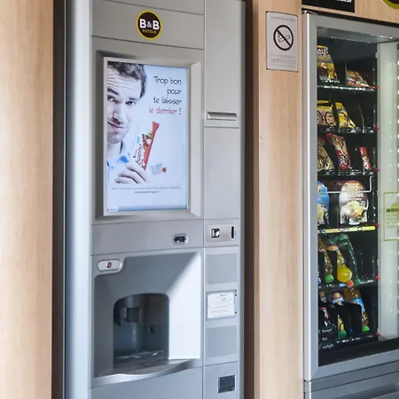 Отель B&B Hotel Avranches Baie Du Mont St-Michel 2*