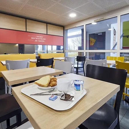 Отель B&B Hotel Avranches Baie Du Mont St-Michel