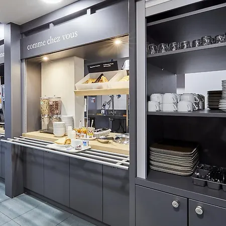 Отель B&B Hotel Avranches Baie Du Mont St-Michel Le Val-Saint-Pere