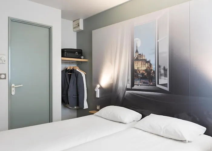 B&B Hotel Avranches Baie Du Mont St-Michel