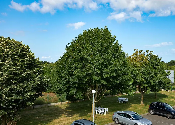 Hotel B&B Hotel Avranches Baie Du Mont St-Michel Le Val-Saint-Pere