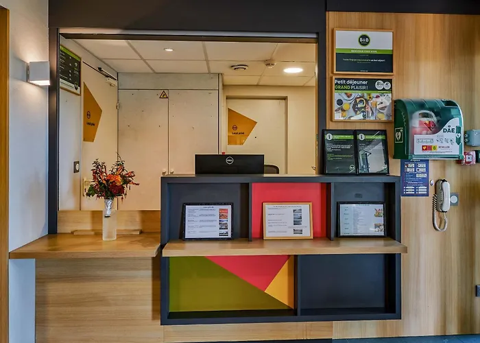 B&B Hotel Avranches Baie Du Mont St-Michel Hotel Le Val-Saint-Pere