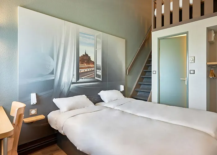 B&B Hotel Avranches Baie Du Mont St-Michel Hotel Le Val-Saint-Pere