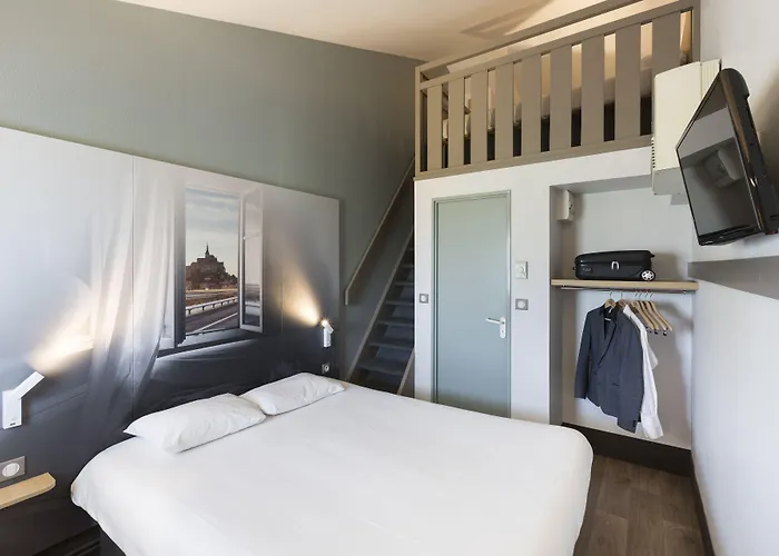 B&B Hotel Avranches Baie Du Mont St-Michel Hotel