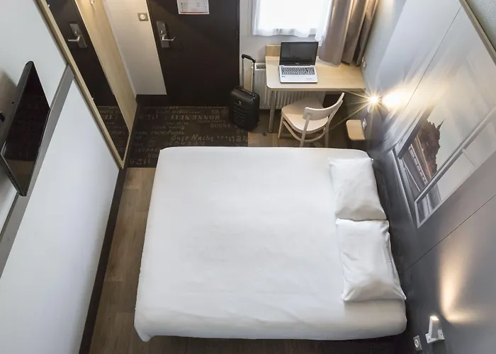 Hotel B&B Hotel Avranches Baie Du Mont St-Michel Le Val-Saint-Pere