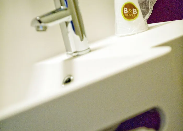 B&B Hotel Avranches Baie Du Mont St-Michel Le Val-Saint-Pere