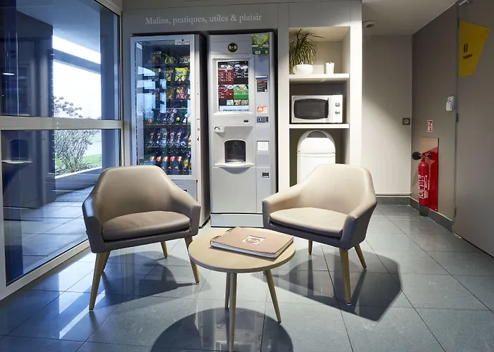 B&B Hotel Avranches Baie Du Mont St-Michel Hotel