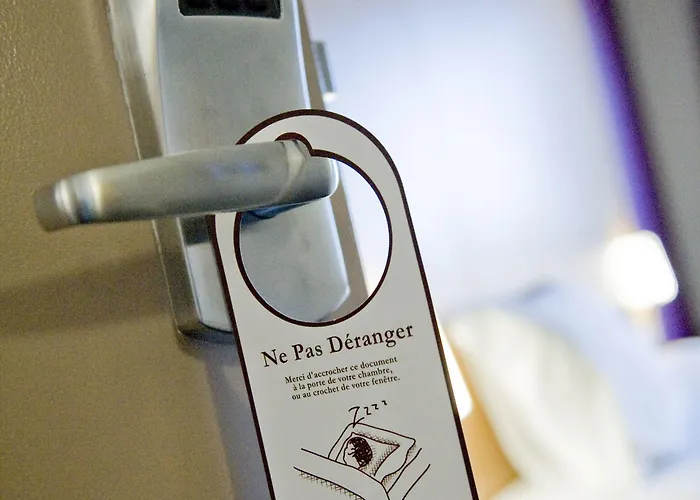 B&B Hotel Avranches Baie Du Mont St-Michel Le Val-Saint-Pere