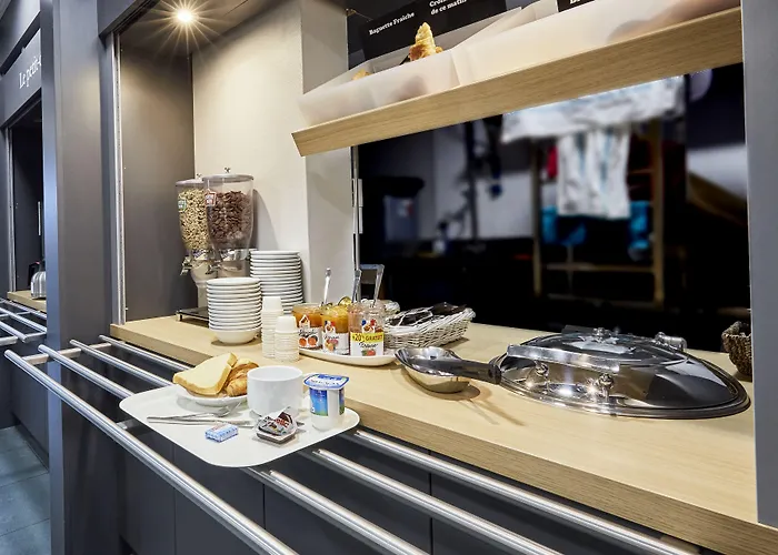 Avranches Baie Du Mont St-michel 2* Le Val-Saint-Père