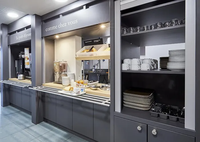 Hotel B&B Hotel Avranches Baie Du Mont St-Michel Le Val-Saint-Pere