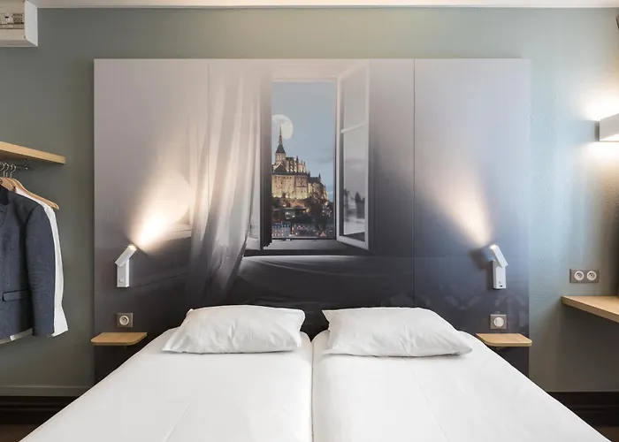 B&B Hotel Avranches Baie Du Mont St-Michel Hotel Le Val-Saint-Pere