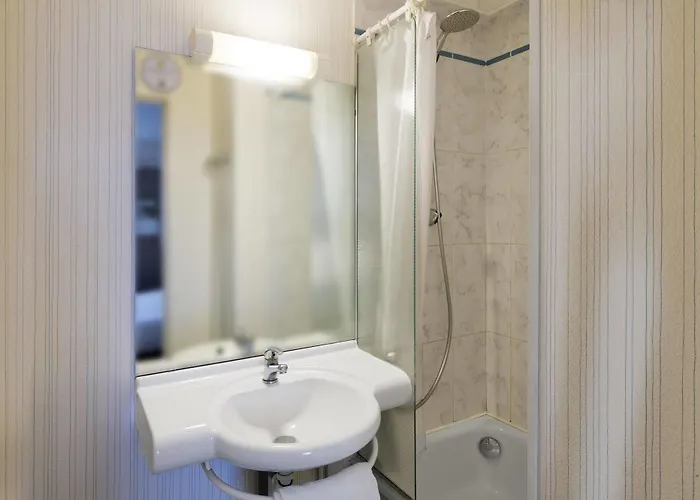 Avranches Baie Du Mont St-michel Hotel